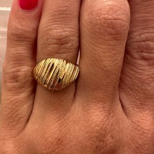 Gold ring (gold plated)